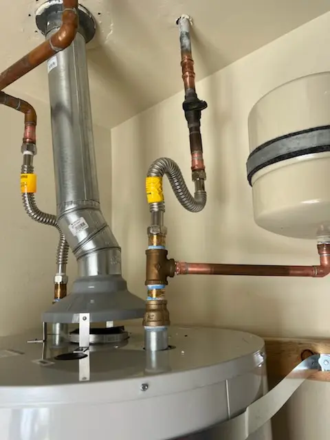 Water heater installation and plumbing repair in Elmore Park